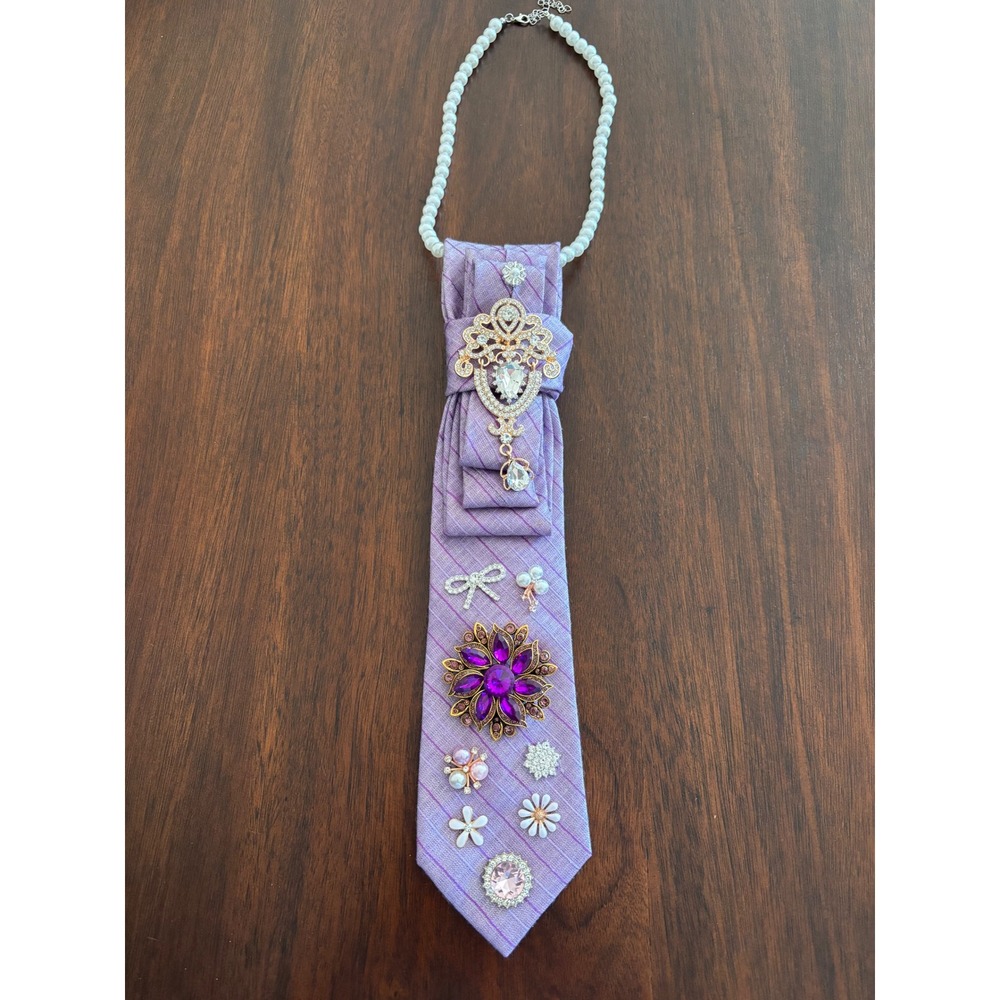 Calvin Klein Silk Lavender Brooch Embellished Tie Necklace Faux Pearl Statement